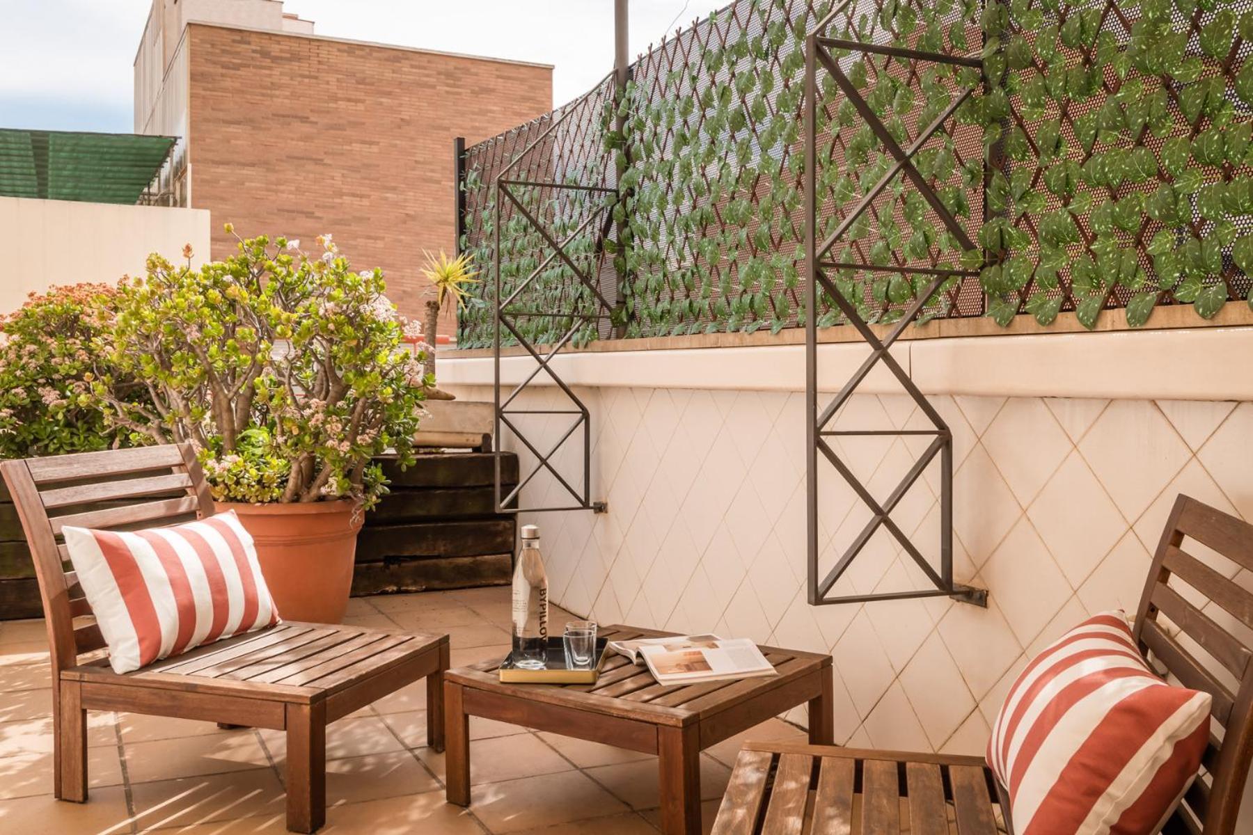 Bypillow House Barcelona Exterior photo